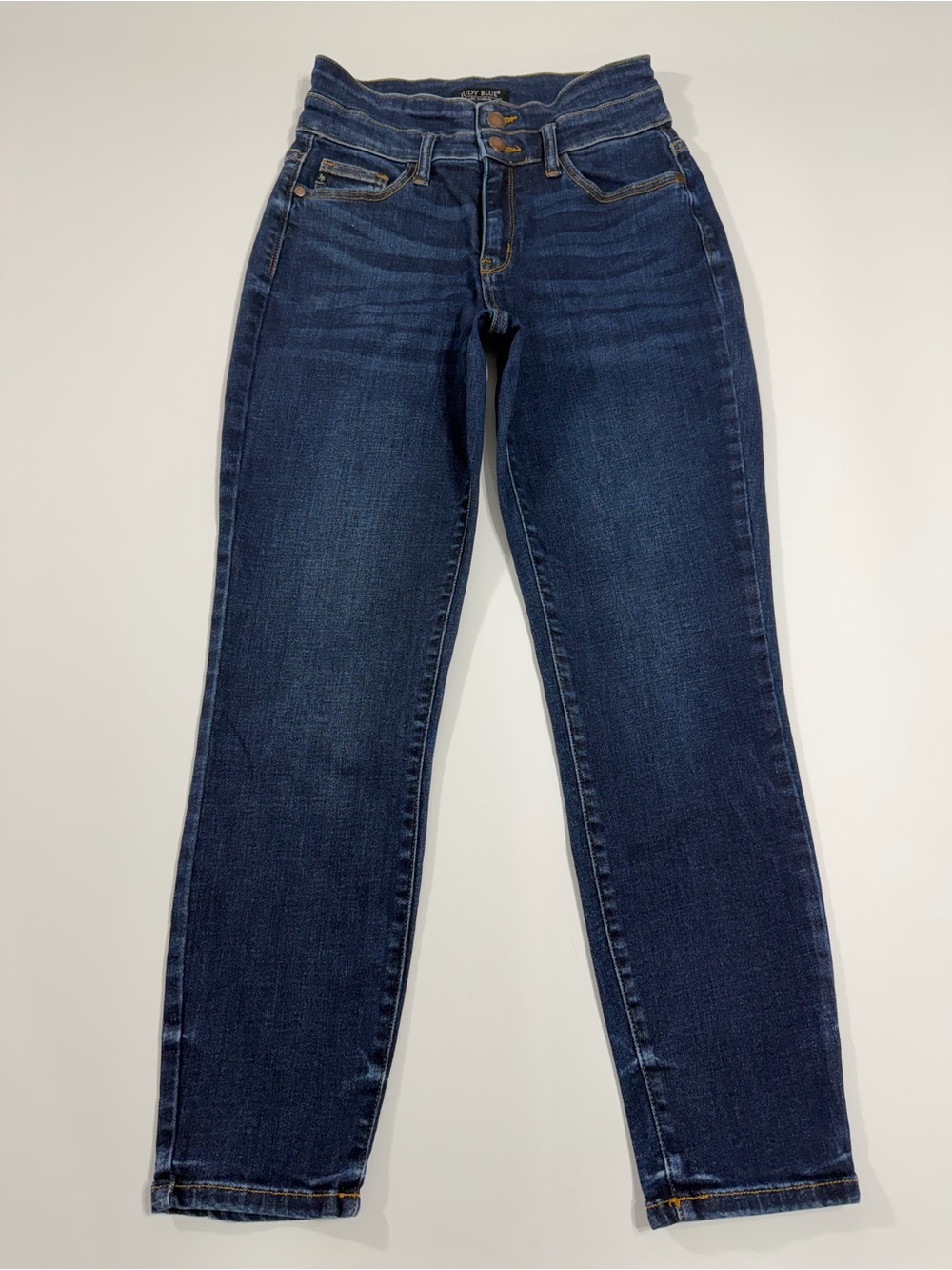 Judy Blue Double Button Relaxed Fit Jeans 5/27 Dark Wash Stretch JB82207DK